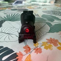 Laser CAT pour rail picatinny