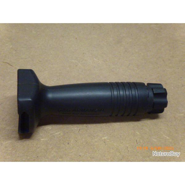 Poigne verticale G et G Armament pour rail picatinny