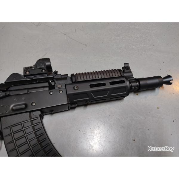 garde main AKS 74 U airsoft n1