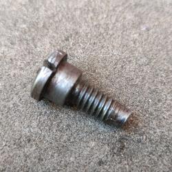 Vis de tête de culasse de mousqueton Berthier ( vis large pour couvre culasse )