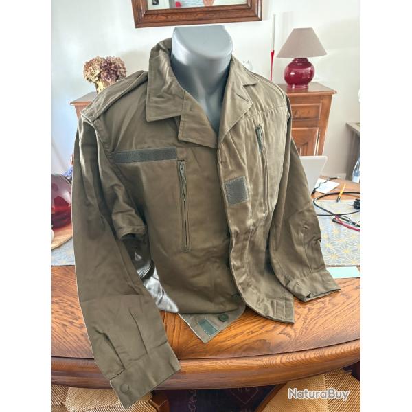 VESTE DE TREILLIS EN BON ETAT