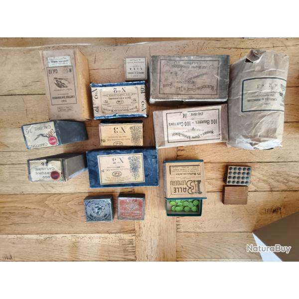 Lot botes de collection de rechargement chasse en calibres divers