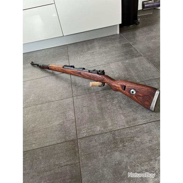 Carabine MAUSER 98K Calibre 7x64 (Boitier MAUSER Allemand dou 1945)