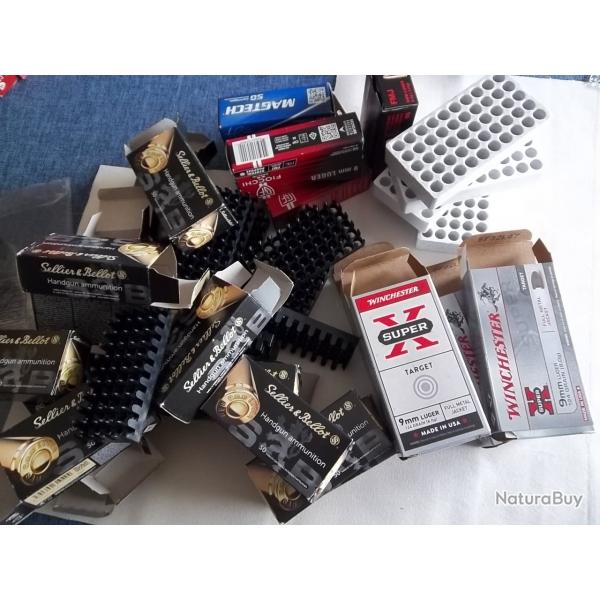 Boites de munitions vides