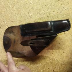 Étui allemand 2eme guerre mondiale pour pistolet 7.65 poinçon waffenamt.