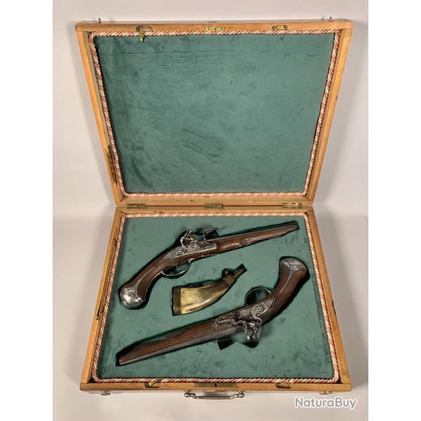 Paire De Pistolets D'officier  Silex XVIIIme Sicle manufacture de Saint Etienne