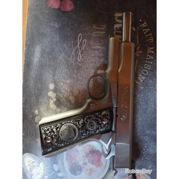 Colt 1911 series 80 45 acp