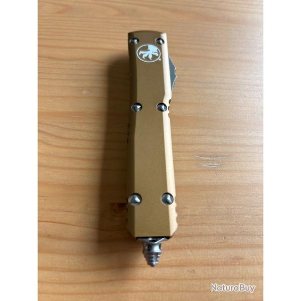 Microtech Ultratech D/E (double edge) STONEWASH STANDARD.  TAN