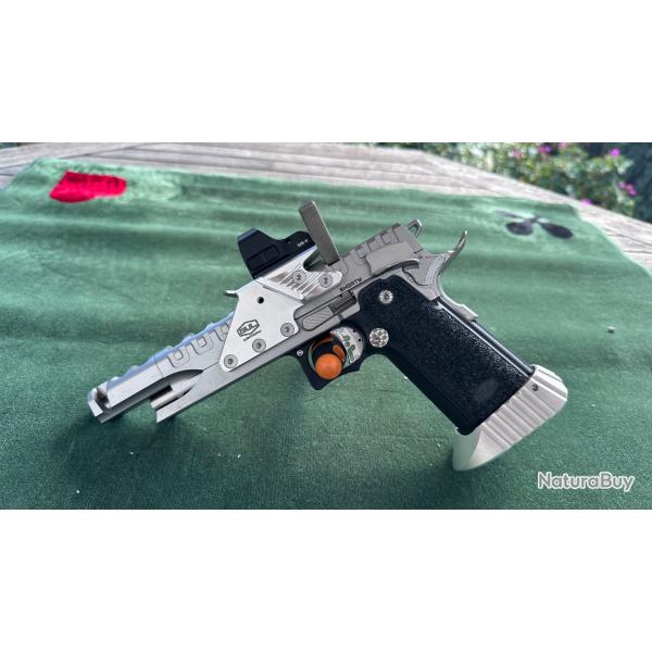 PISTOLET BUL SAS II UR SHORTY C/9 MM + 3 CHARGEURS ET VALISE TIRE MOINS DE 1000 CARTOUCHE