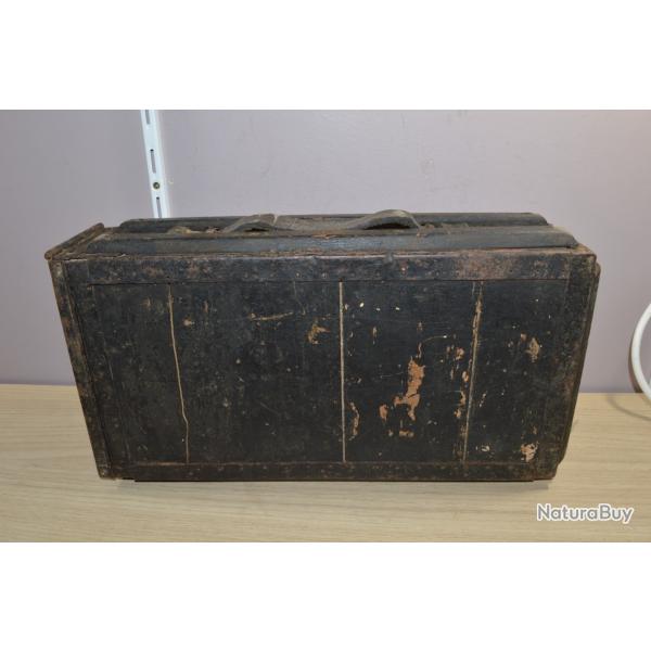 Caisse aux accessoires Munitions  pour mitrailleuse Hotchkiss 1905 France WW1 1914/1918