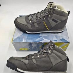 Chaussures chasse ou randonnée pointure 45 à 1 euro sans réserve !!!