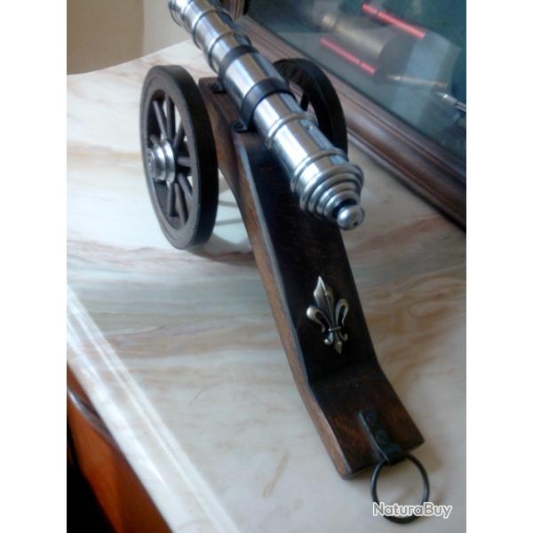 Canon ancien d'artillerie