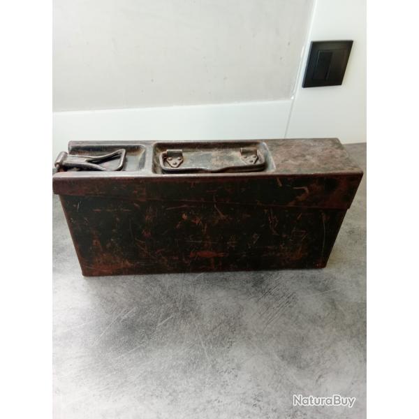 Caisse mg allemande