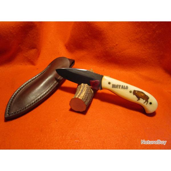 COUTEAU ARTISANAL forg ATELIER DE L'OURS NOIR chasse camping rando manche os de bison