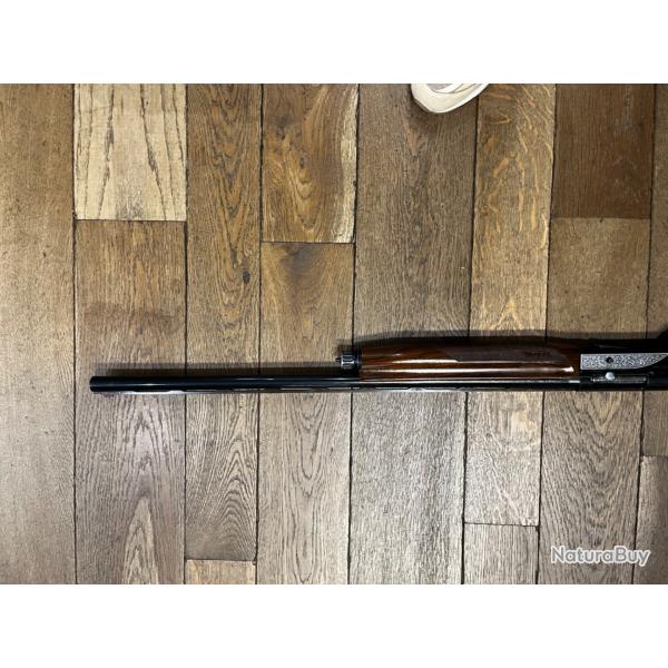 Fusil semi auto 12/76