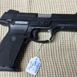 Occasion à saisir ! Pistolet Ruger SR9 - 9mm - ADF-BG474-01