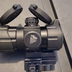 UTG Red Dot 4, 2 Pouces Visée Point Rouge Noir En parfait état
