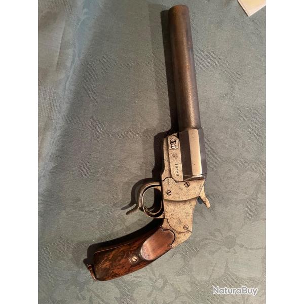 Revolver lance fusées En parfait état de fonctionnement