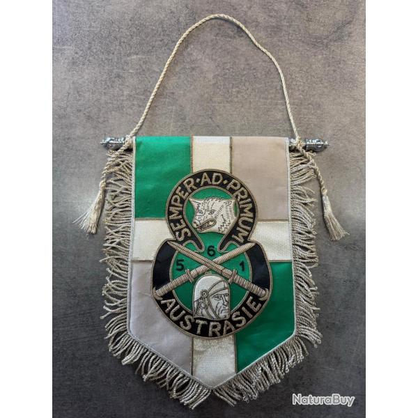 Fanion 561 rgiment infanterie austrasie