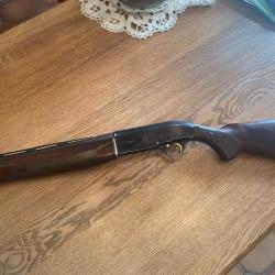 vends fusil beretta A303 semi-automatique d'occasion