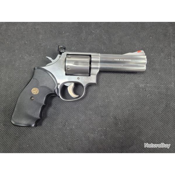 SMITH & WESSON 686 CAL 357MAG