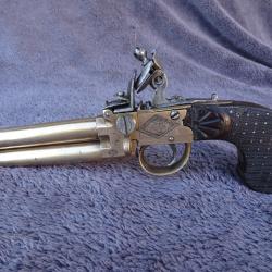 Superbe pistolet a silex 2 coups