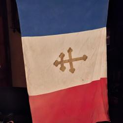 Drapeau français deuxième guerre avec la croix de Lorraine