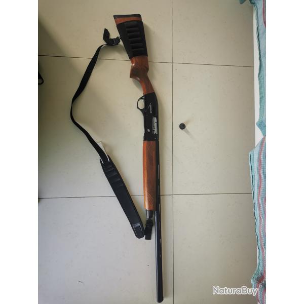 Fusil semi auto cal 12 manuchasse venator 12/76 Bille d'acier 71cm