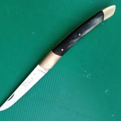 COUTEAU   " LE THIERS "   DE   R. DAVID  . ACIER 440 .  CONFORMATION LAME COMME NEUF .