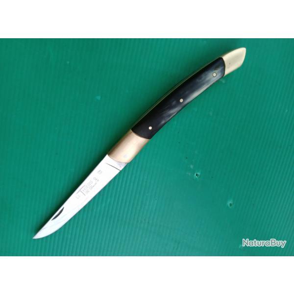 COUTEAU   " LE THIERS "   DE   R. DAVID  . ACIER 440 .  CONFORMATION LAME COMME NEUF .
