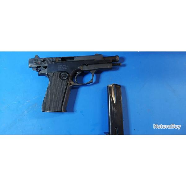 Pistolet semi-automatique Espagnol STAR 30 P calibre 9 x 19
