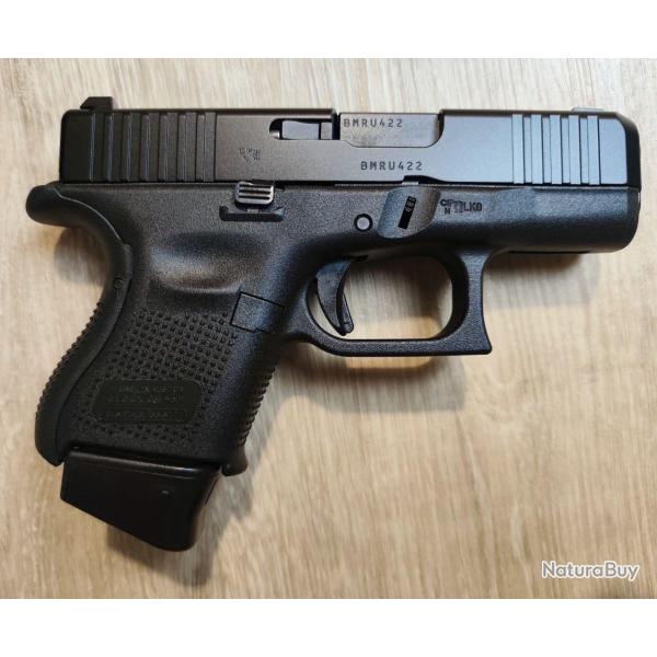 Pistolet semi-automatique compact GLOCK 26 Gen 5 - Cal. 9x19 + Holster et Mallette (Occasion)