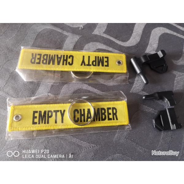 Lot de 2 tmoin de chambre vide