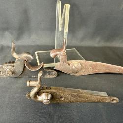 PIÈCES DÉTACHÉES: LOT DE 3 platines