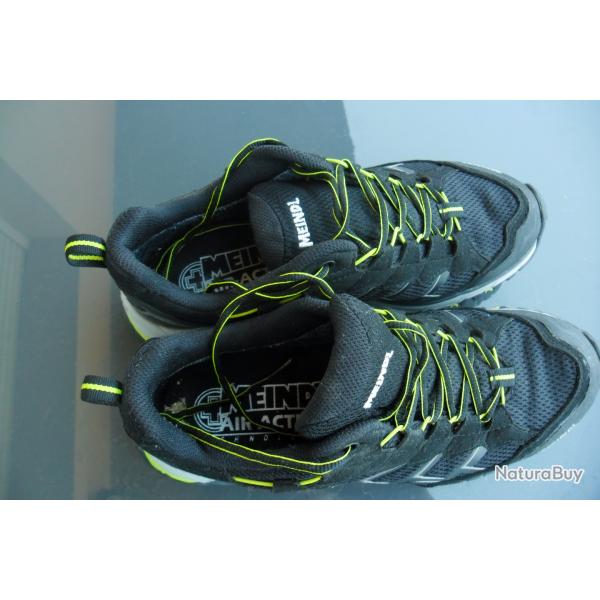 CHAUSSURES DE RANDONEE  "MEINDL"