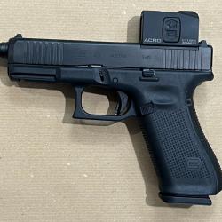 pistolet GLOCK mod. 45 SF MOS cal. 9 para + Aimpoint ACRO C1