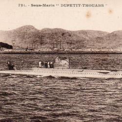 CPA - MARINE DE GUERRE - Sous - Marin " DUPETIT - THOUARS " N&deg;1513