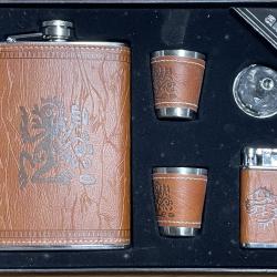 COFFRET CADEAU FLASQUE DE POCHE BRIQUET ETC.....