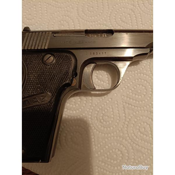 PISTOLET MAB D