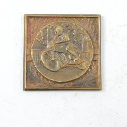 Médaille / jeton bronze motocycliste. Récompense, souvenir, association ? HDB 34mm x 34mm