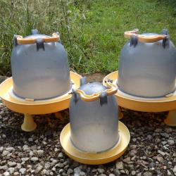 Lot de 3 abreuvoirs portable plume