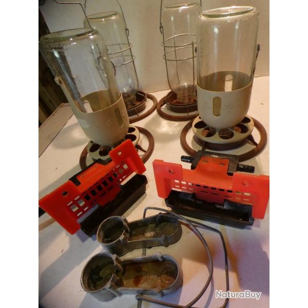 Lot de distributeurs mangeoires et boissons