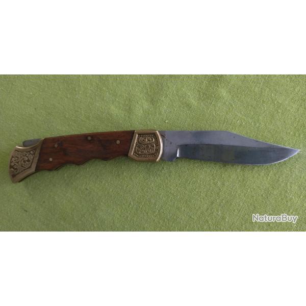 Couteau de chasse pliant