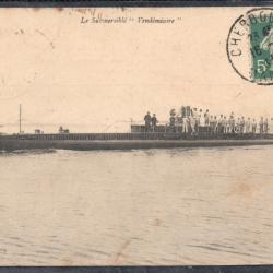 CPA - Marine de Guerre -Le Submersible " Vendémiaire " N°1526