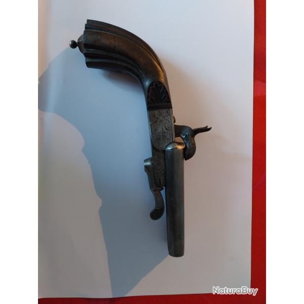 Pistolet de vnerie  broches calibre 11mm