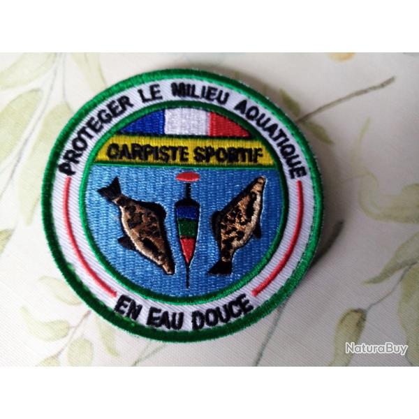 vend cusson neuf brod pcheur sportif,