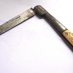 Ancien couteau CORSE Vendetta "POUDRILLE"  45,5 cm ouvert