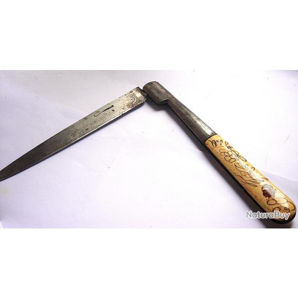 Ancien couteau CORSE Vendetta "POUDRILLE"  45,5 cm ouvert