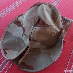 Chapeau de brousse ou bob finition camouflage