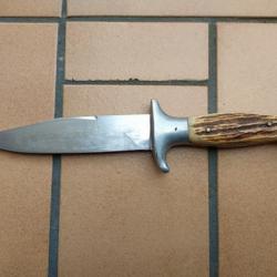 COUTEAU POIGNARD SCOUT MARQUE BESSET